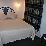 La Porte Dijeaux فندق