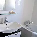 La Porte Dijeaux 2*