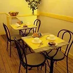La Porte Dijeaux Otel