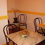 La Porte Dijeaux 2*