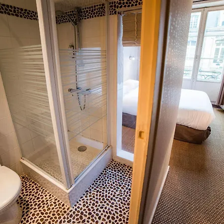 La Porte Dijeaux Otel 2*