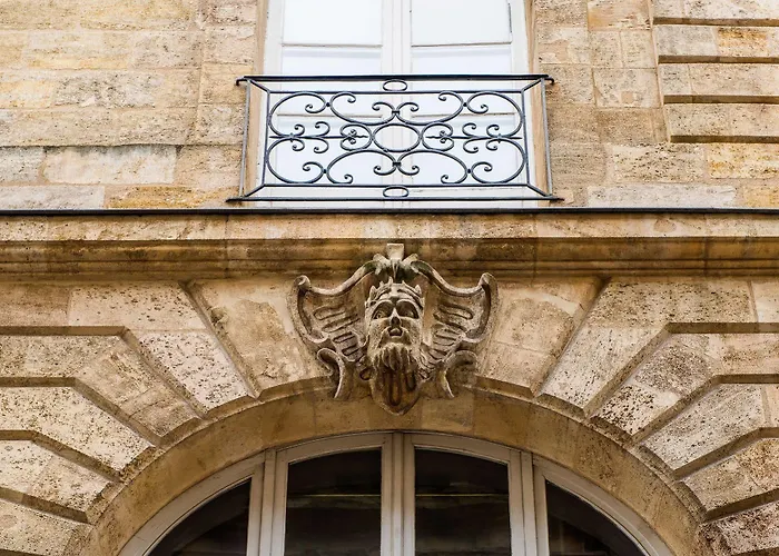 Hotel La Porte Dijeaux 2*